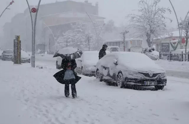 Meteoroloji’den 3 il için kuvvetli kar uyarısı