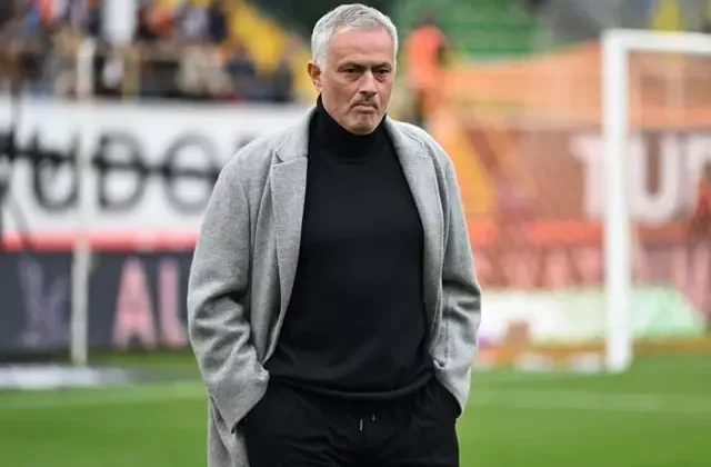 Mourinho’dan eleştirilere bomba yanıt