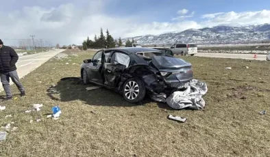 Tokat’taki trafik kazasında 9 yaşındaki çocuk hayatını kaybetti