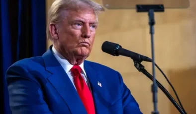 Trump, otomobil ithalatına yüzde 25 gümrük vergisi getirmeyi planlıyor