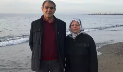 Yarım saat arayla kalp krizi geçiren çifti ölüm bile ayıramadı