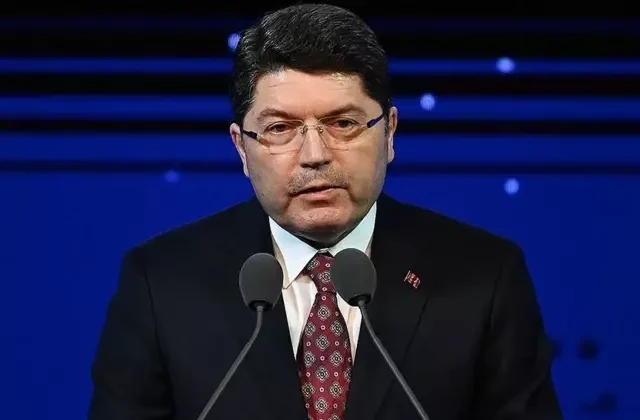 Bakan Tunç’tan İmamoğlu’nun gözaltına alınmasına ilişkin açıklama