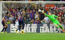 Barcelona’nın kalecisi Ter Stegen de aldatıldı