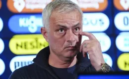 Basın toplantısında olay sözler! Mourinho, Saint-Maximin’i yerden yere vurdu