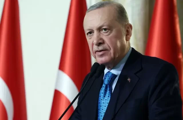 Cumhurbaşkanı Erdoğan: 2025 yılında 37 bin hekim dışı yeni personel alınacak