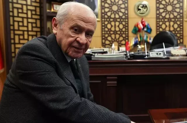 Devlet Bahçeli, Sağlık Bakanı Kemal Memişoğlu’nu aradı