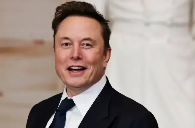 Elon Musk’tan Polonya Dışişleri Bakanı Sikorski’ye: Sessiz ol küçük adam