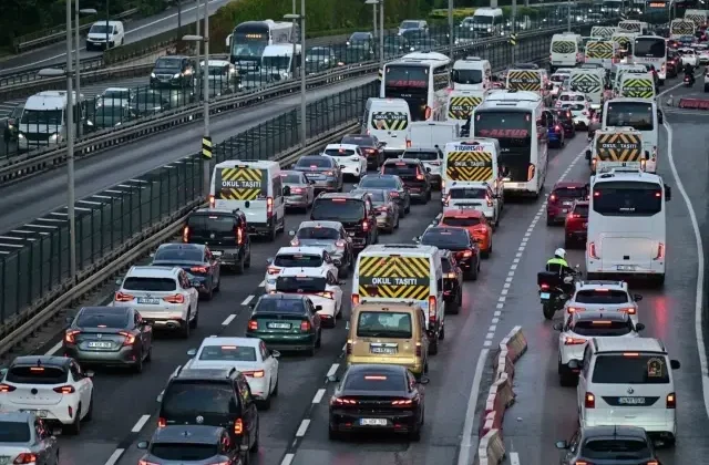 İstanbul Valiliği, Saraçhane çevresindeki bu yolları 24 saatliğine trafiğe kapattı