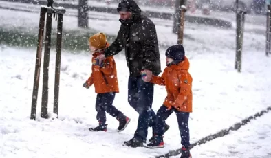 İstanbul’da şiddetli kar yağışı için saat verildi