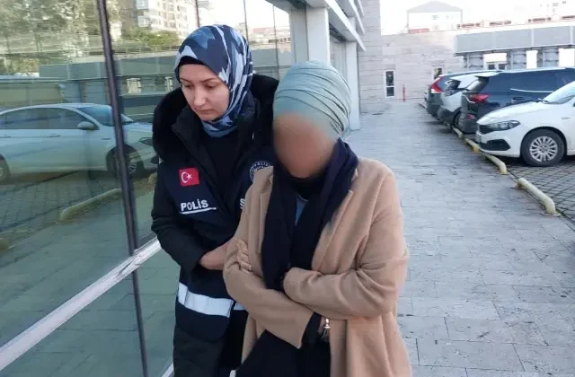 Kızıyla “iftara gitme” tartışmasında araya giren kocasını bıçakladı