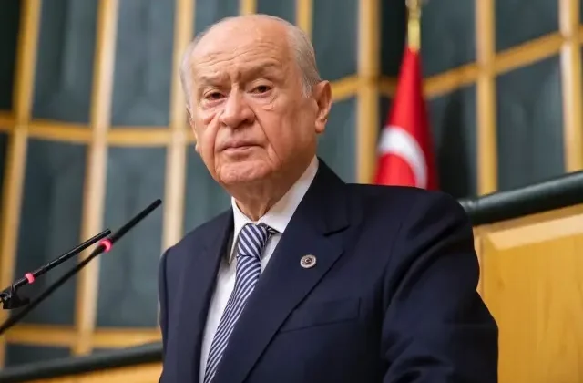 MHP Lideri Bahçeli’nin telefon trafiği sürüyor: CHP’li Tanrıkulu ile dikkat çeken görüşme