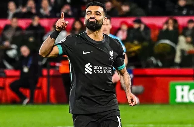 Mohamed Salah, yine tarihe geçti