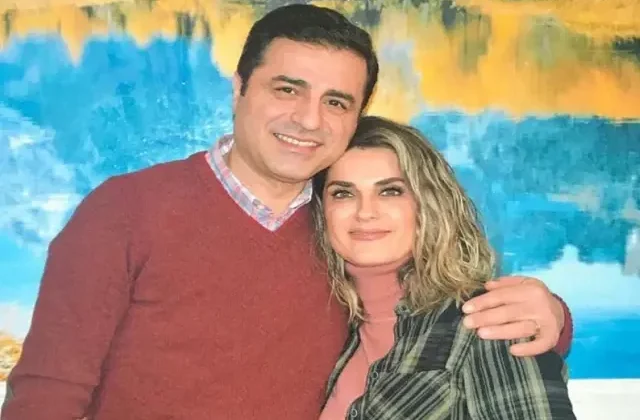 Özel izinle cezaevinden çıkan Demirtaş, hastanede eşine refakat etmiş