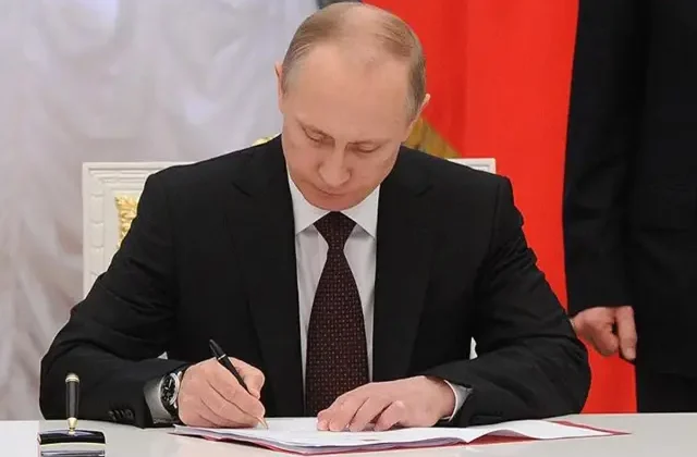 Putin’den ABD’li fona menkul kıymet alma yetkisi