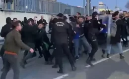 Taksim’e yürümek isteyen İstanbul Barosu avukatlarına polis müdahalesi