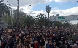 Vatan Caddesi’nden yürüyen binlerce kişi Saraçhane’ye ulaştı