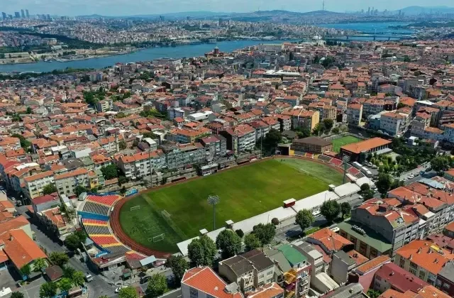 Yerine yenisi geliyor! 80 yıllık Vefa Stadı yıkılacak