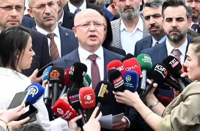 Ak Parti’den Bursa Büyükşehir Belediye Başkanı Mustafa Bozbey hakkında suç duyurusu