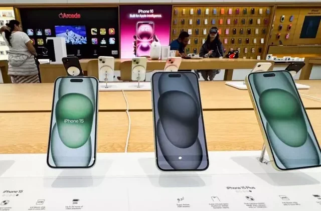 Apple, gümrük vergilerinden önce Hindistan’dan ABD’ye 600 ton iPhone taşıdı