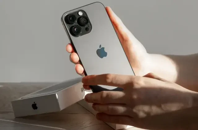 Apple’dan Çin’e ağır darbe! iPhone üretimi Hindistan’a taşınıyor