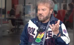 Atilla Atasoy: Evde çırılçıplak dolaşırım, depreme de öyle yakalandım