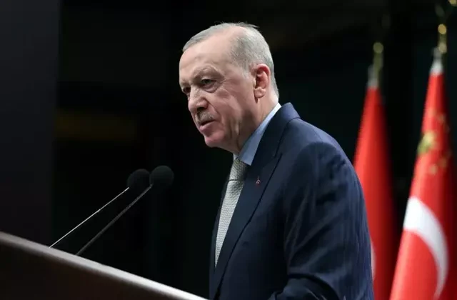Cumhurbaşkanı Erdoğan: 25 bin öğretmen ataması sürecini başlatıyoruz