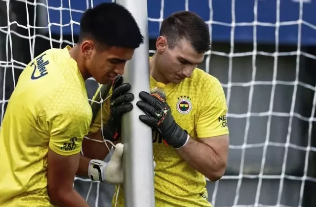Fenerbahçe’de ayrılık kapıda! Yıldız kaleci İspanya’ya gidiyor