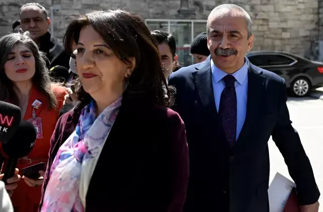 Öcalan’la görüşmenin ardından İmralı heyetinden açıklama