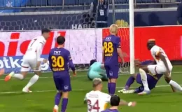 Osimhen’in Caner Erkin’i hareketsiz bıraktığı an