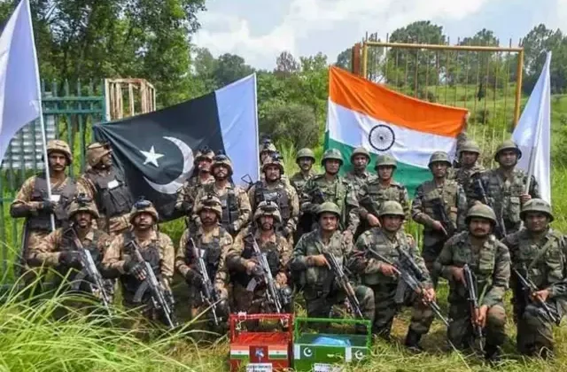 Pakistan’ın ardından Hindistan da hava sahasını kapattı