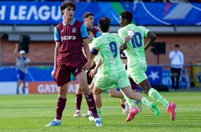Trabzonspor U19, UEFA Gençlik Ligi’nin finalinde Barcelona U19’a direnemedi