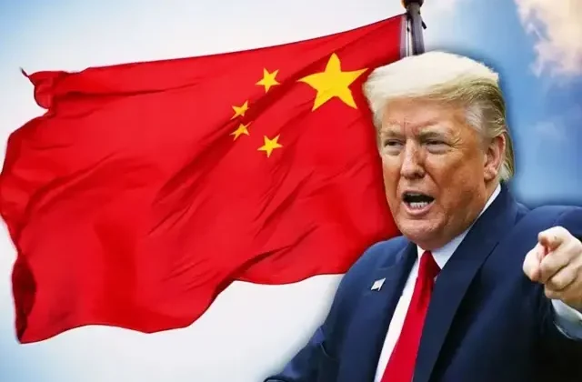 Trump, tarifelerinin Pekin’e diz çöktürdüğünü savundu: Çin’de fabrikalar kapanıyor