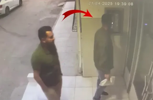 Yangının altından komşu cinayeti çıktı: O benim dostumdu