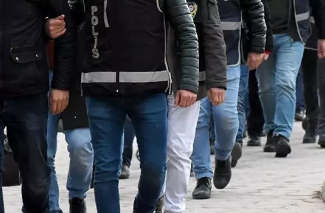 1 Mayıs gösterilerinde gözaltına alınanlar hakkında karar verildi! Taksim çağrısına tutuklama