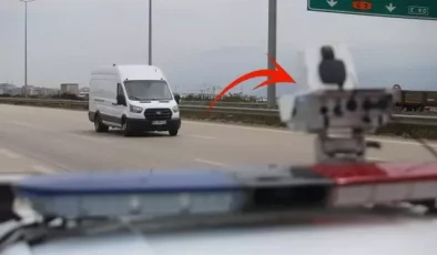 1 yıldır yol kenarlarında! Aynı anda 4 araca ceza kesebiliyor