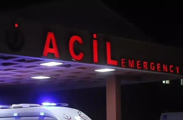 113 üniversite öğrencisi zehirlenme şüphesiyle hastaneye başvurdu