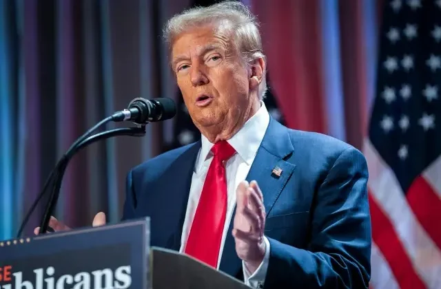ABD Başkanı Trump: Pazartesi günü Putin ve Zelenski ile görüşeceğim