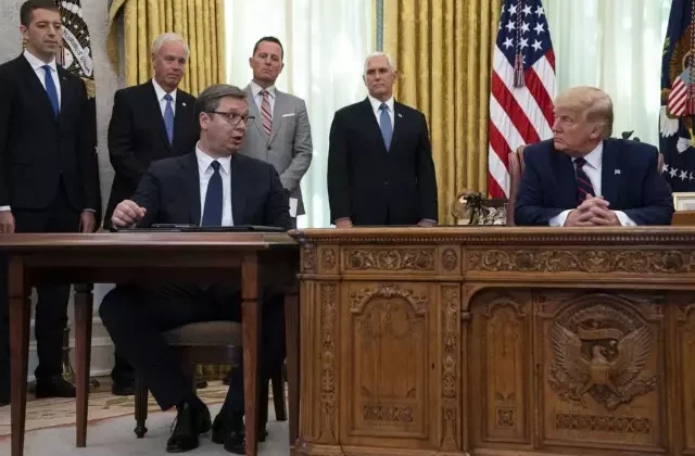 ABD ziyaretinde rahatsızlanan Sırbistan Cumhurbaşkanı Aleksandar Vucic apar topar ülkesine döndü