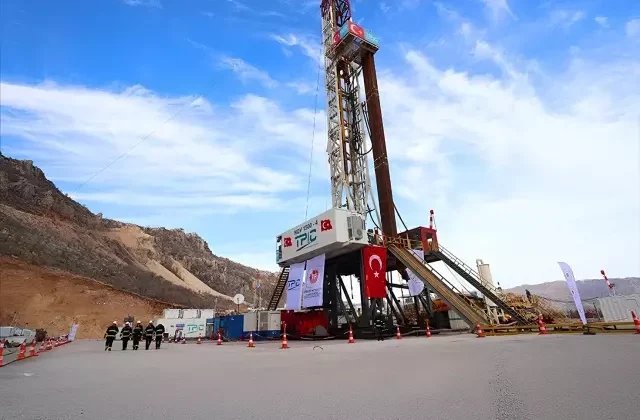 ABD’li şirket Diyarbakır’da 6 milyar varil petrol rezervi olduğunu tahmin ediyor