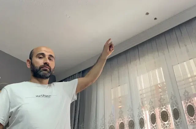 Ağabeyini evden çıkarmak için hiltiyle tavanı deldi, savaş çıktı zannettiler