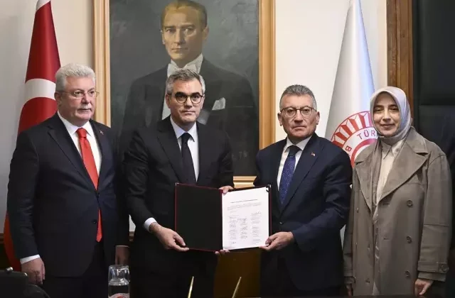 AK Parti’nin TBMM Başkanı adayı Numan Kurtulmuş oldu