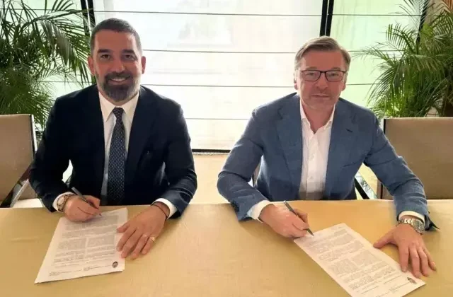 Arda Turan Galatasaray’la ilgili o ibareyi sildi