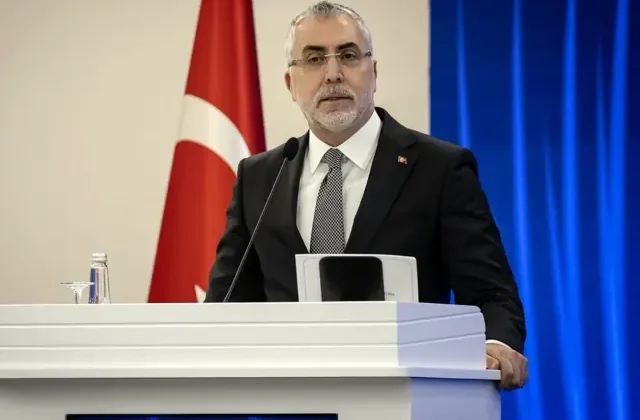 Bakan Işıkhan: 10 bin engelli bireye kamuda iş fırsatı sunulacak