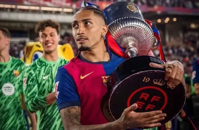 Barcelona, Raphinha ile 2028’e dek ‘devam’ dedi