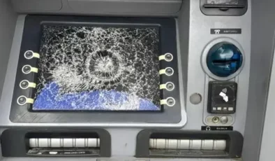 Bayrampaşa’da ATM’lere saldırdılar! Vatandaşlar mağdur oldu