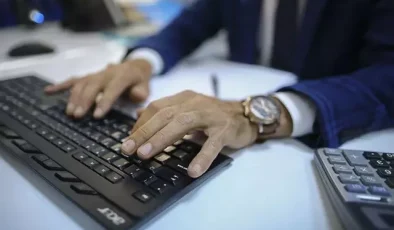 Bazı memurluklar için yaş sınırı geliyor