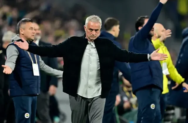 Beşiktaş’a da yenilen Mourinho’dan olay sözler: Lig başlamadan sonu belliydi