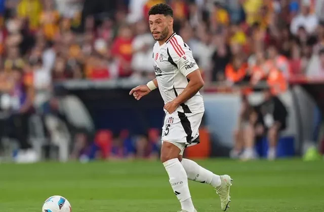 Beşiktaş’a kötü haber! Chamberlain sakatlandı
