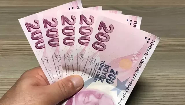 Bir oyun firması 200 bin lira net maaşla çalışacak eleman arıyor
