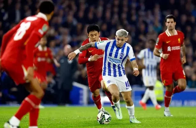 Brighton, şampiyon Liverpool’u devirdi